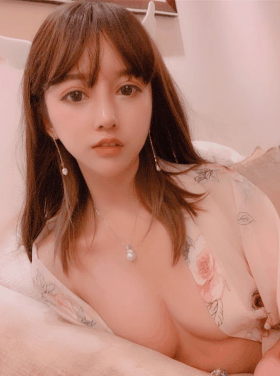 品尝正宗成都美女，来这家高端荃.套洗浴会所就对了